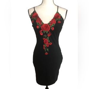 Windsor Black Floral Dress for Sale up to 90% Off: Poshmark Windsor Black Floral Dress for Sale up to 90% Off: Poshmark
